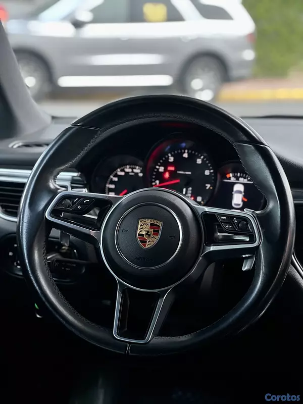 jeepetas y camionetas - Porsche Macan Negro 2017 4