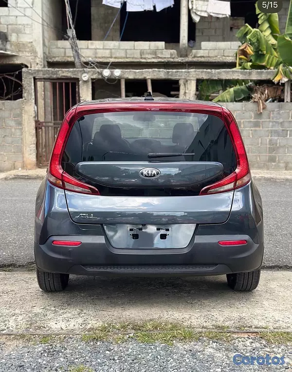 jeepetas y camionetas - Kia Soul LX 2020 5