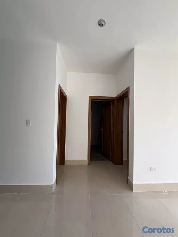 apartamentos - Apartamento 1er Nivel en Proyecto Cerrado, Dorado  5