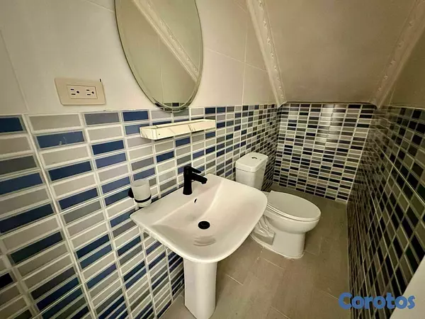casas - Vendo casa Mirador del este, Santo Domingo este  5