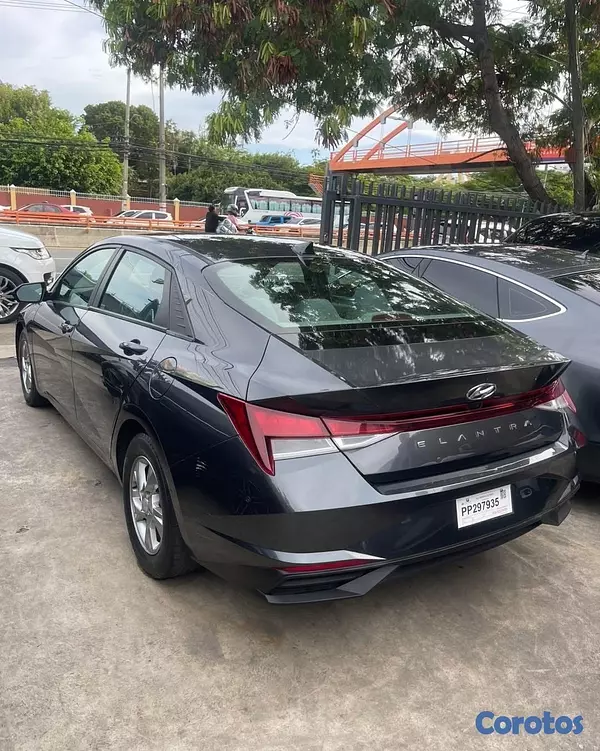 carros - HYUNDAI ELANTRA SE 2021 5