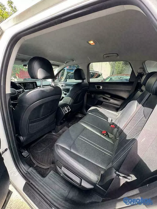 jeepetas y camionetas - Kia Sorento Luxury 2021 5