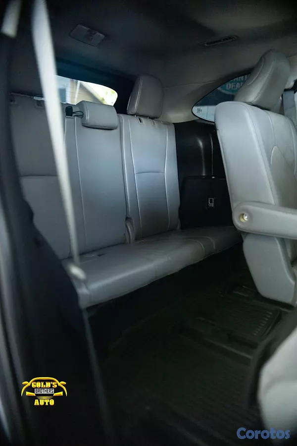 jeepetas y camionetas - Toyota Highlander Platinum 2021 Clean Carfax 9