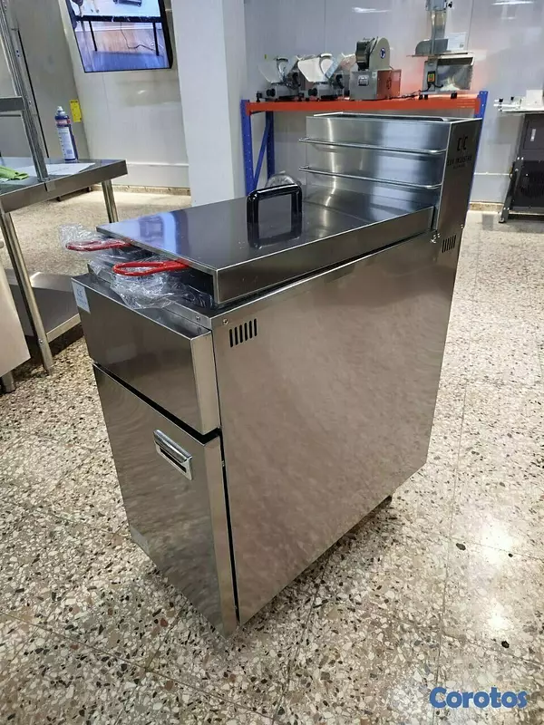 equipos profesionales - Freidora industrial doble de papas de 25 litros 8