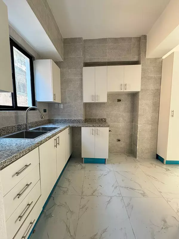 apartamentos - Apartamento Nuevo en Venta
EL MILLÓN
USD 240,000.00
 4