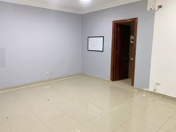 oficinas y locales comerciales - Local en Naco  3