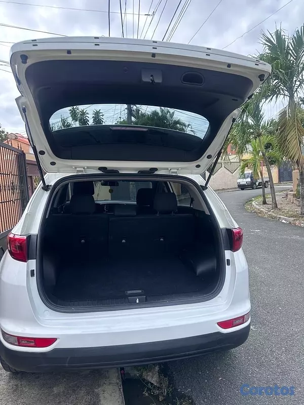 jeepetas y camionetas - KIA SPORTAGE LX 2019 AWD 2