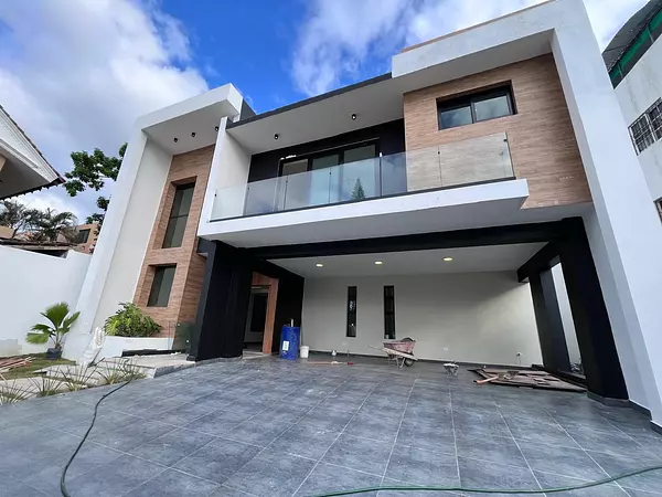 casas - Magnifica Vivienda con Gym y Piscina, Cerro Hermos 2