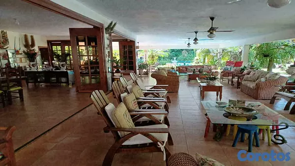 casas - Casa tipo villa en venta cerca de Los Mogotes autopista Duarte 3