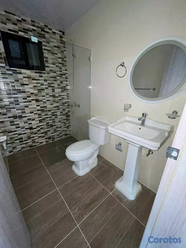 penthouses - SE VENDE APARTAMENTO EN LA AV. INDEPENDENCIA 8