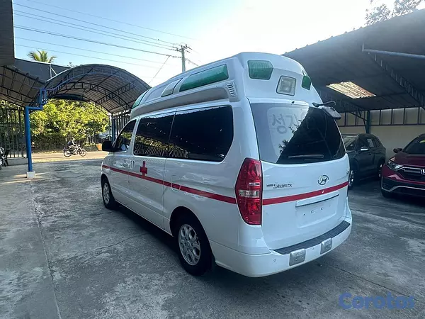 jeepetas y camionetas - 2014 Hyundai Starex Ambulancia  8
