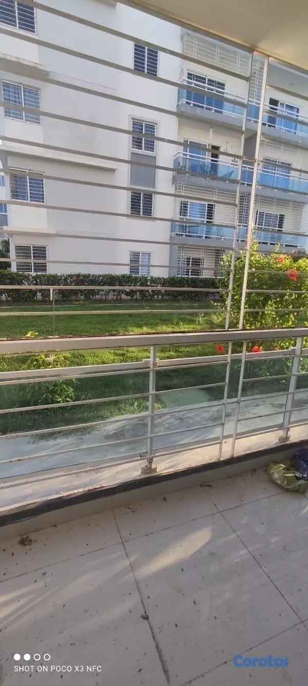 apartamentos - venta de apartamento en la autopista de san Isidro Santo Domingo este  2