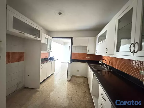 apartamentos - vendo oportunidad ensanche paraíso tres habitaciones 2.5 baños dos parqueos baño 5