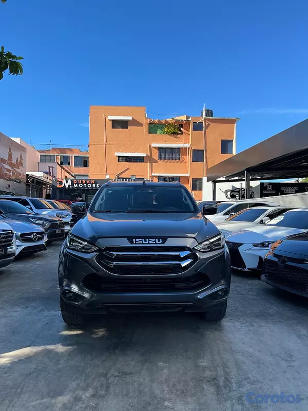 jeepetas y camionetas - Isuzu MUX 2024 2