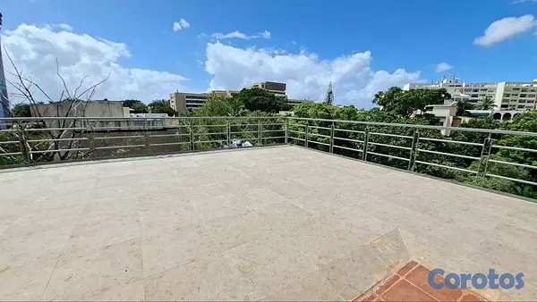 casas - Casa comercial de 320m2 en alquiler en Bella Vista 13