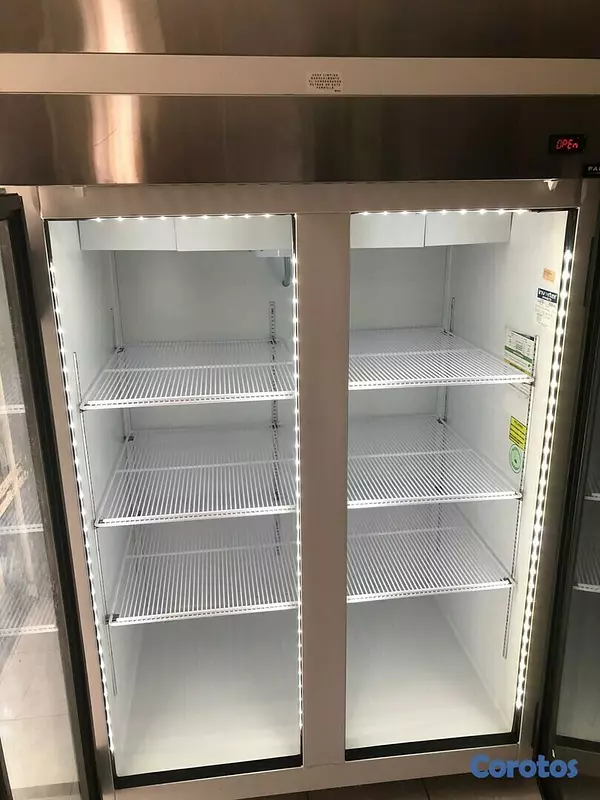 equipos profesionales - Refrigeradores Farco exhibidores 1, 2 y 3 puertas renovados 6