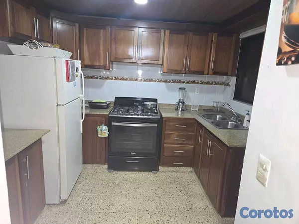 casas - Vendo Casa de 2 niveles en Colinas del Seminario  12