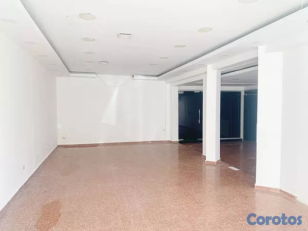 oficinas y locales comerciales - Alquiler local comercial primer nivel 6
