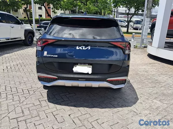 jeepetas y camionetas - Kia Sportage 2024 Ex  3