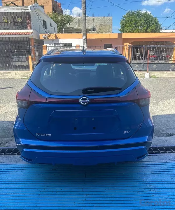 jeepetas y camionetas - Nissan Kicks SV 2021  3