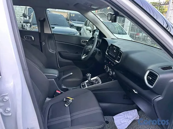 jeepetas y camionetas - Hyundai Venue 2020 full 9