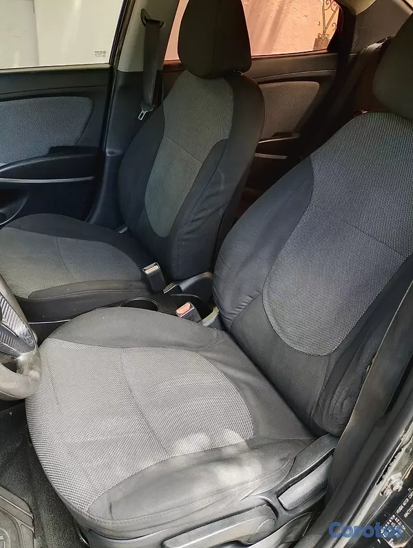 carros - SVD Hyundai Accent 2012 8