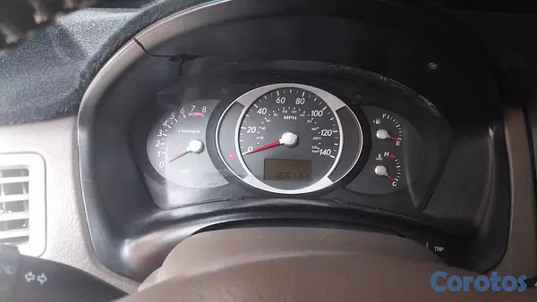 jeepetas y camionetas - Vendo Tucson excelentes condiciones  4