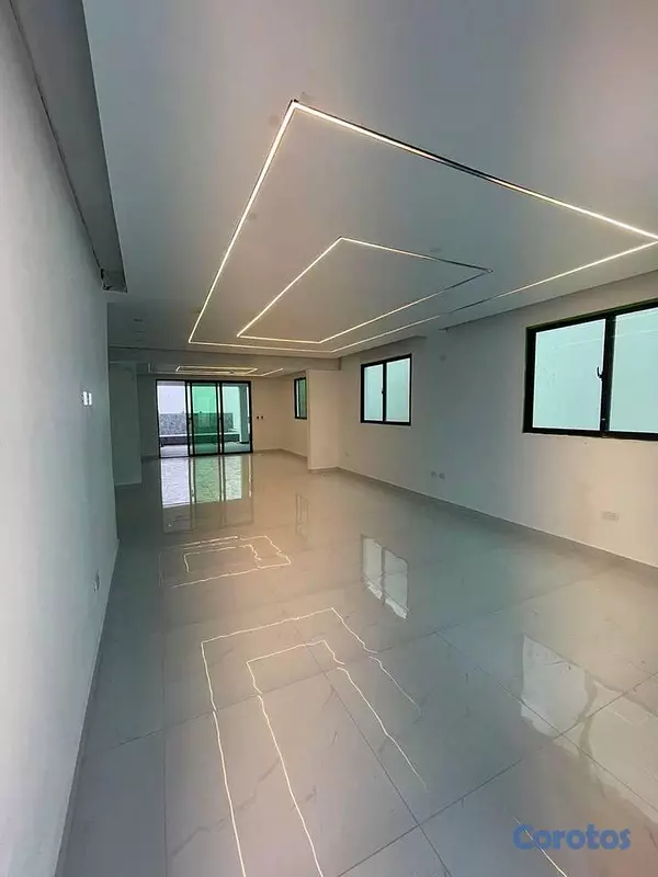 casas - 🏡  Casa en Prado Oriental en venta con piscina de 3 niveles 3