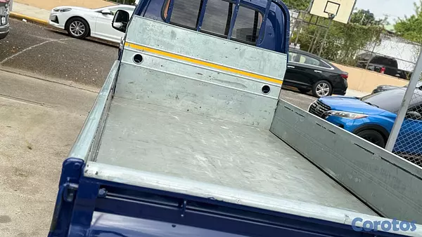 jeepetas y camionetas - 2020 Kia Bongo III 1.2 TON MECANICO  8