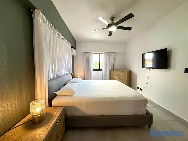 apartamentos - vendo amueblado renacimiento piso 5 una habitación 1.5 baños parqueo área social 8