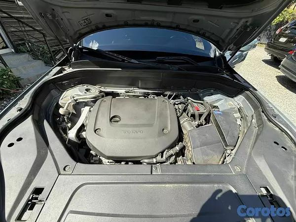 jeepetas y camionetas - Volvo XC90 Momentum B6 2022 2