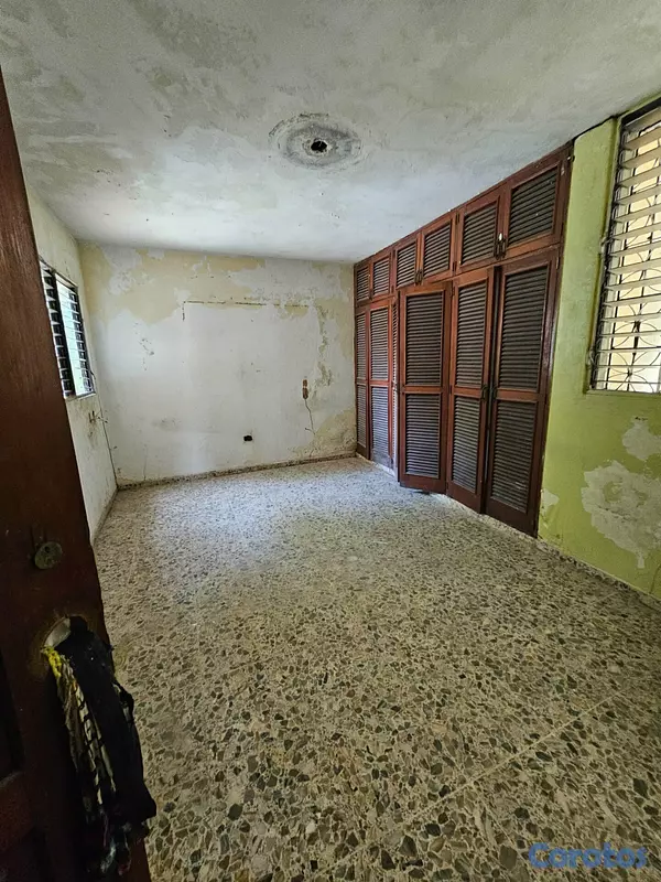 casas - Vendo casa de reestructurar de oportunidad en San  10
