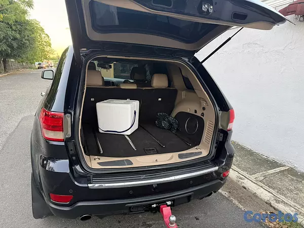 jeepetas y camionetas - Vendo Jeep Grand Cherokee 3