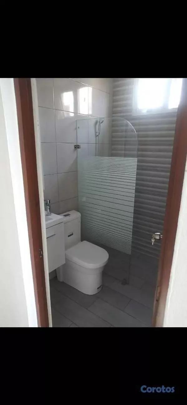 casas - Casa de 6 habitaciones en venta cerca a la Av Inde 4