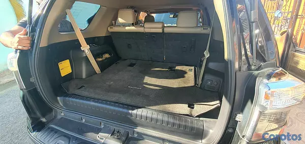 jeepetas y camionetas - TOYOTA 4RUNNER LIMITED 2015 — FULL | IMPECABLE | 94K MILLAS 8