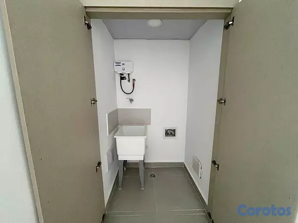 apartamentos - Moderno alquiler en El Vergel 

US$1,200 4