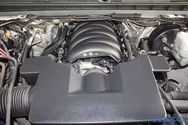 camiones y vehiculos pesados - Chevrolet Silverado High Country  10