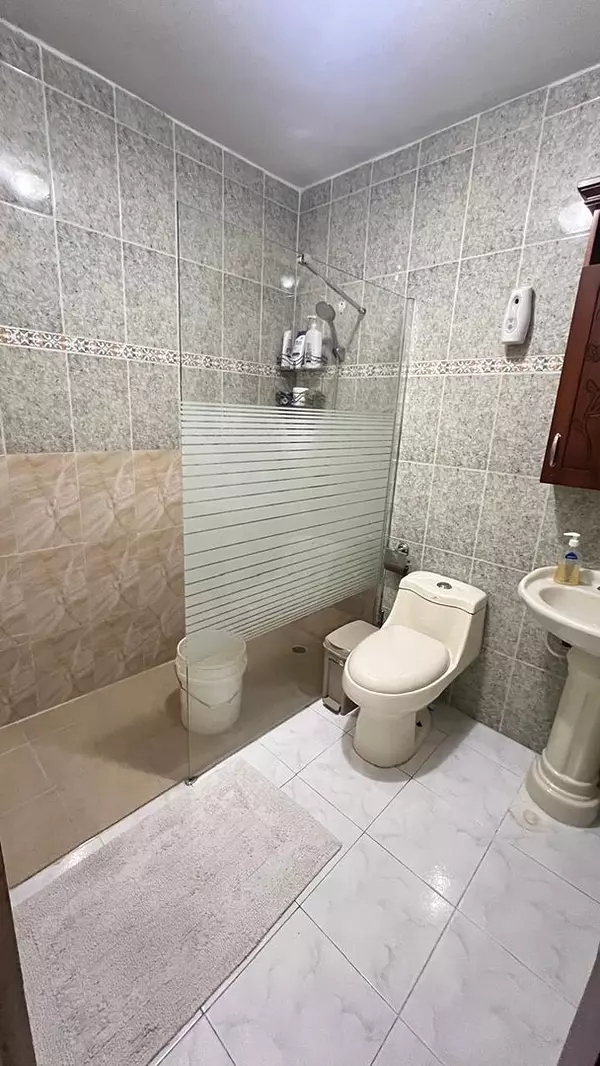 casas - Casa de dos niveles en venta, en Villa Aura Santo Domingo  8