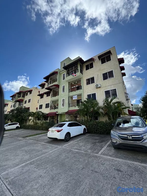 apartamentos - venta de apartamento 2do nivel en la Jacobo MAJLUTA Santo Domingo  8