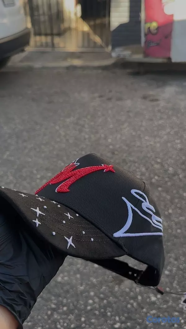 ropa para hombre - Gorra original streetwear / trucker cap / edición premium. 2