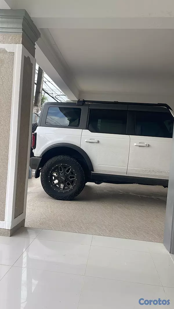 jeepetas y camionetas - ford bronco recien importado  9