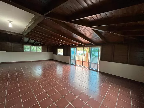 apartamentos - Se Vende Apartamento en Gazcue 3Hab 2