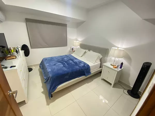 apartamentos - Se vende apartamento en Evaristo Morales 4