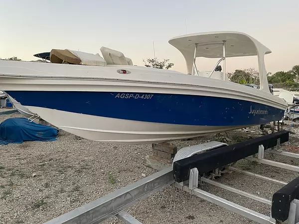 botes - Bote Scarb 30 pie 1
