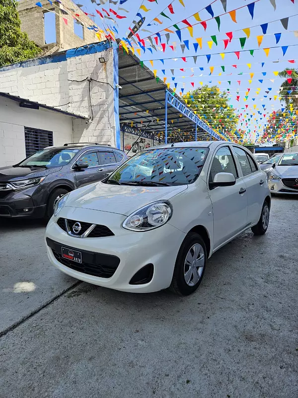carros - NISSAN MARCH  2