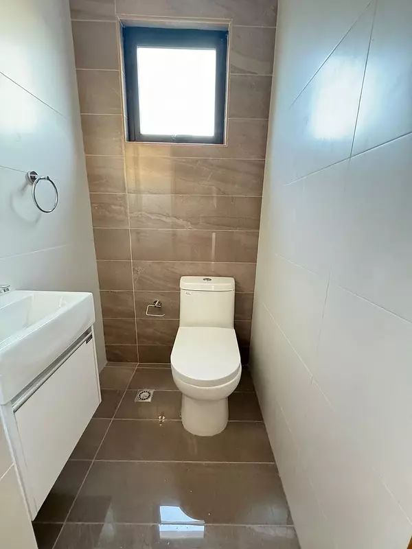 apartamentos - Apartamento Nuevo en Venta
BELLA VISTA SUR
USD 242,000.00
Mantenimiento: RD$9mil 6