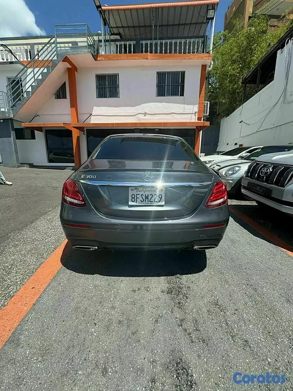 carros - Mercedes Benz E300 9