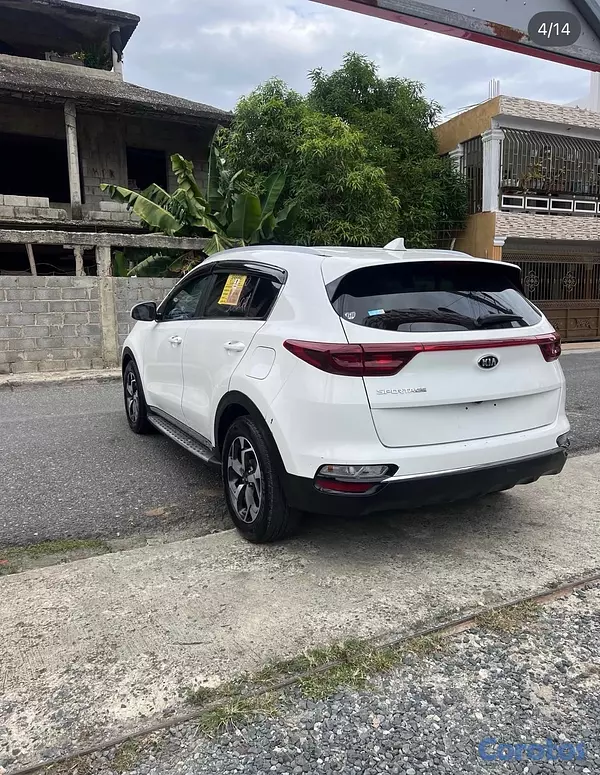 jeepetas y camionetas - Kia Sportage LX 2020 4