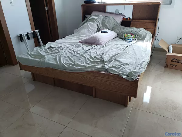 muebles y colchones - Cama de colchone agua tamano "KING"  La joya modelo roble Maderera en Roble 5