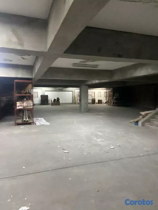 oficinas y locales comerciales - Edificio Local en alquiler Conde Zona Colonial  2